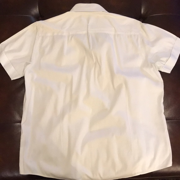 Short sleeve 7 Diamonds Button Up - Picture 6 of 6